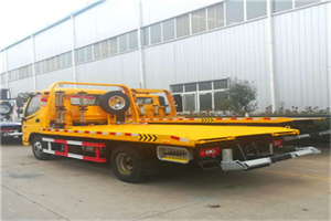 呼玛附近拖车救援搭电